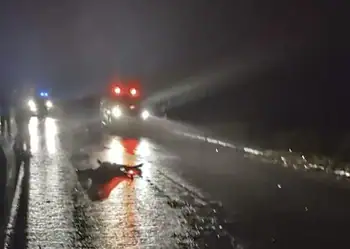Mulher que estava sentada no meio da estrada é atropelada e morre na BR-364