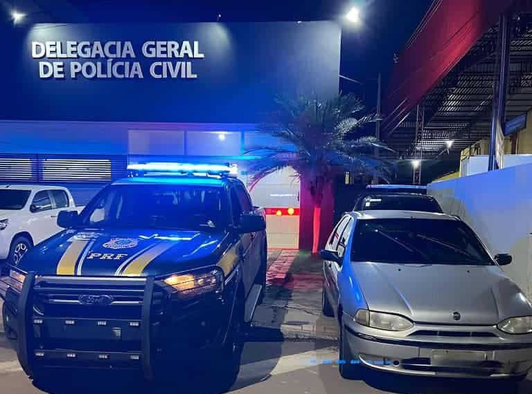 PRF recupera veículo roubado em 2022 no interior do Acre