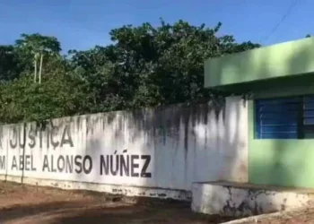 Dezessete detentos fogem de penitenciária no Piauí