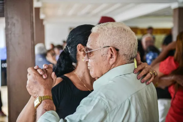 Rio Branco passa a certificar idosos ativos e engajados em atividades de bem-estar; Entenda