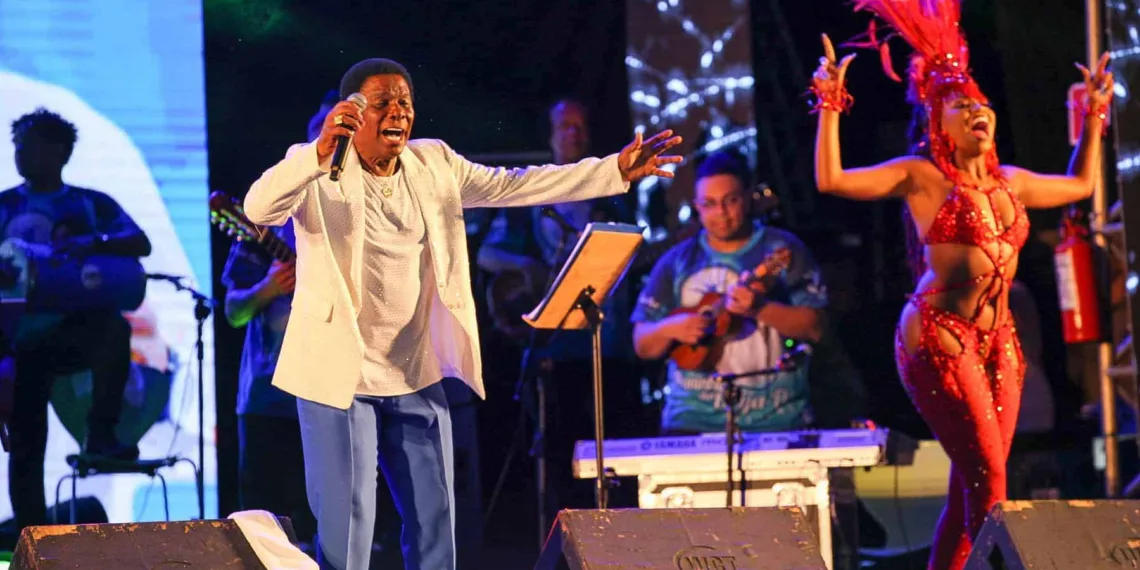 eguinho da Beija-Flor animou acreanos na última noite de Carmaval. Foto: Dhárcules Pinheiro/Sejusp