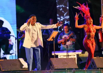 eguinho da Beija-Flor animou acreanos na última noite de Carmaval. Foto: Dhárcules Pinheiro/Sejusp