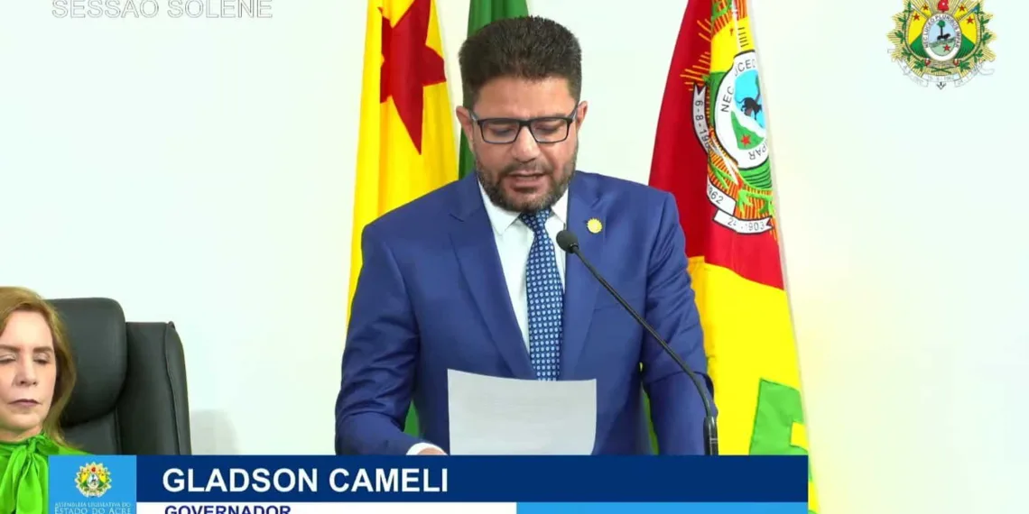 Gladson confirma realização de maior concurso efetivo da Educação em 2024; confira