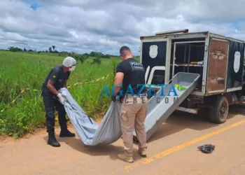 Corpo de homem com marcas de violência e perfuração é encontrado em ramal de Rio Branco