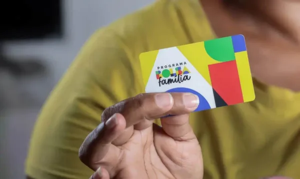 Sete milhões de famílias devem atualizar CadÚnico, alerta governo federal