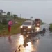 Trecho da BR-364 aparta e rodovia fica bloqueada; Dnit tenta solucionar problema