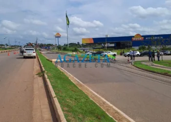 Após queda de postes, Via Verde Shopping fecha as portas nesta terça-feira por falta de energia
