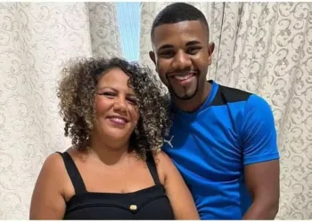 Mulher de Davi diz que parou de acompanhar BBB 24 em meio à polêmica com Pitel