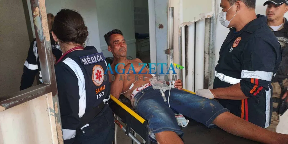 Transtornado, homem ameaça equipe de socorristas do Samu durante atendimento