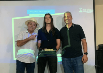 Prefeitura de Rio Branco entrega mais de R$ 11 mil em prêmios para ganhadores do concurso Fotografia de Natal