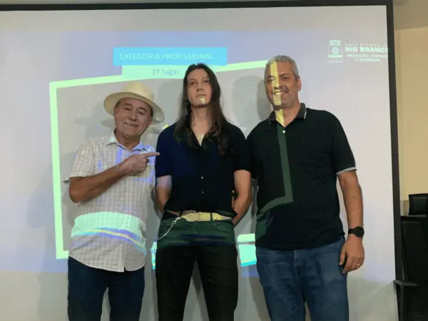 Prefeitura de Rio Branco entrega mais de R$ 11 mil em prêmios para ganhadores do concurso Fotografia de Natal