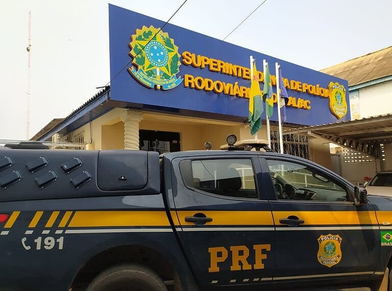 PRF registra quatro acidentes e três prisões em estradas do Acre durante Operação no Carnaval