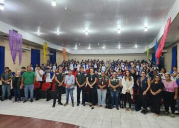 Ação foi realizada no Instituto Lourenço Filho, em Rio Branco. Foto: Caroline Félix/Sema