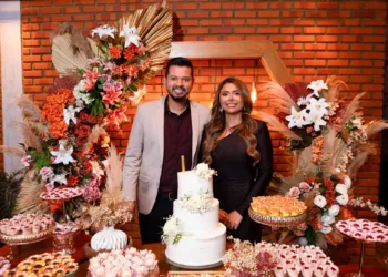 Festa surpresa para Gabriela Câmara