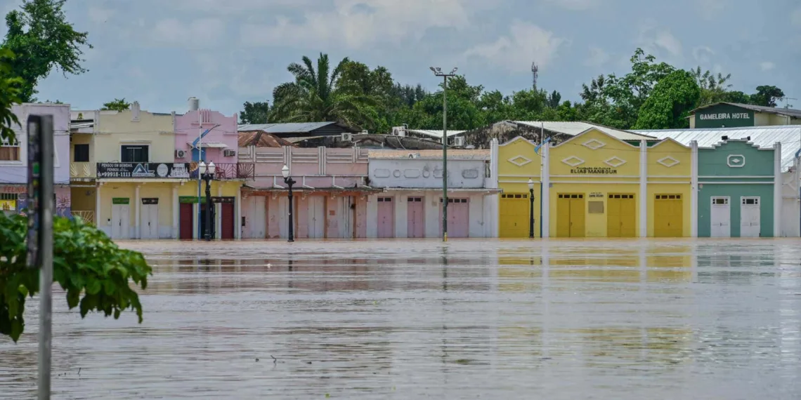 Parte da região central de Rio Branco e de várias outras cidades acreanas se encontram submersas. Foto: Diego Gurgel/Secom