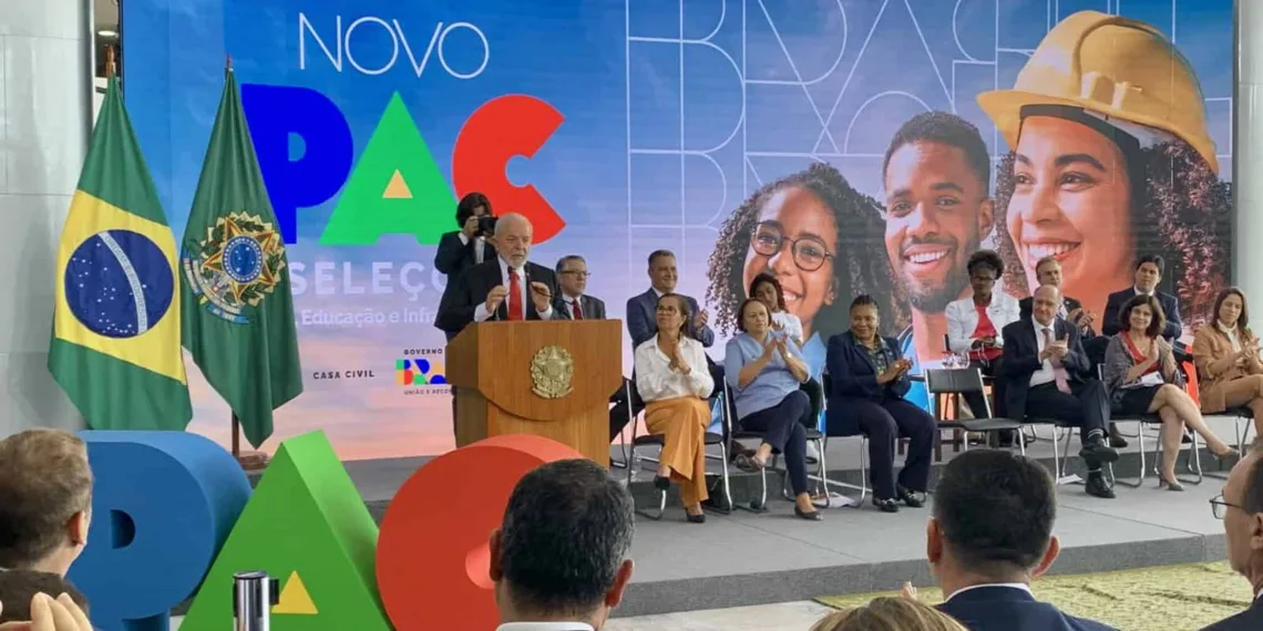 Presidente Lula anunciou, nesta quarta-feira, 7, os projetos contemplados por meio do Novo PAC Seleções. Investimentos, neste ano, serão de R$ 23 bilhões, em todo o país. Foto: Wesley Moraes/Seplan
