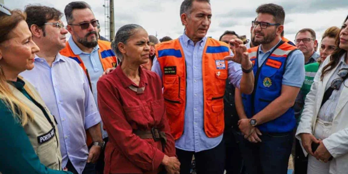 'União dos esforços', diz ministro Waldez Góes ao chegar ao Acre para visitar locais atingidos por enchente