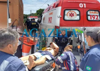 Homem é baleado em tiroteio e só pede ajuda horas depois por medo de morrer