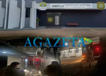 Delegacia de Flagrantes tem princípio de incêndio e fica parcialmente destruída