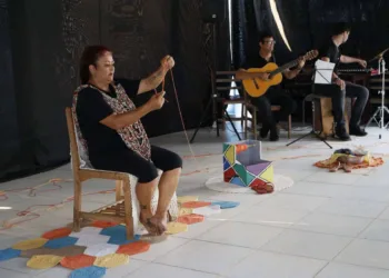 Sandra Buh, em Personas - Foto Karolini Oliveira