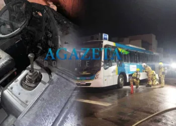 Pane elétrica causa incêndio e destrói parcialmente ônibus em Rio Branco
