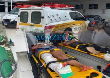 Colisão entre motos deixa quatro pessoas feridas na Estrada do Quixadá