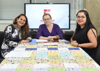 TJAC amplia serviços nos Pontos de Inclusão Digital para mulheres vítimas de violência e pessoas surdas