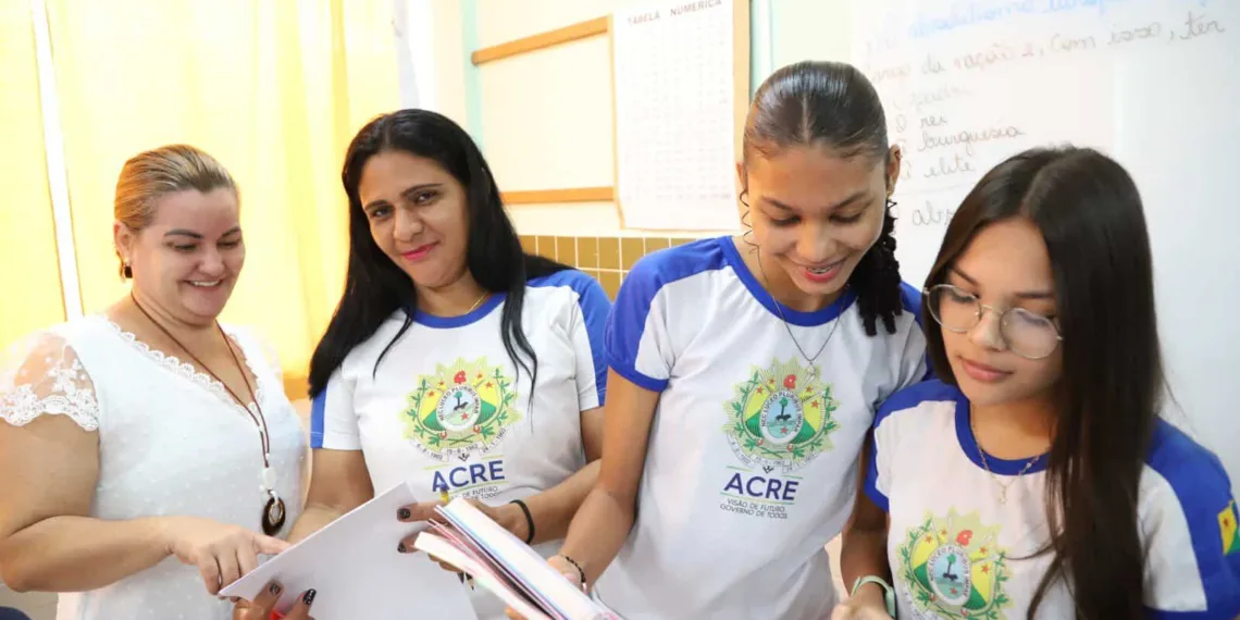 Pagamento de auxílio aos alunos da EJA ainda precisa ser regulamentado. Foto: Mardilson Gomes/Arquivo SEE