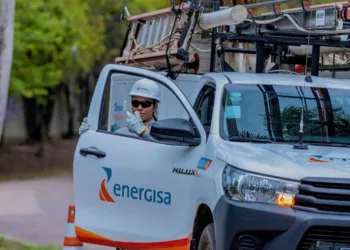 Energisa contabiliza mais de 7 mil procedimentos de manutenção na rede de energia elétrica no Acre