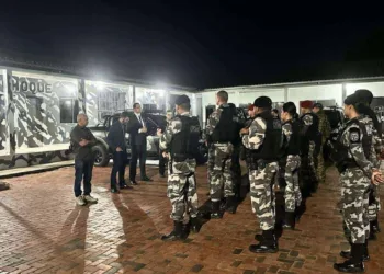 Operação do MP e TCE de Rondônia cumpre mandados em Rio Branco contra esquema de 'rachadinhas'