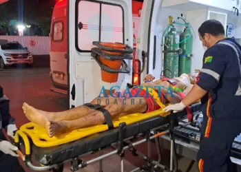 Criminosos invadem residência e agridem homem a pauladas em Rio Branco