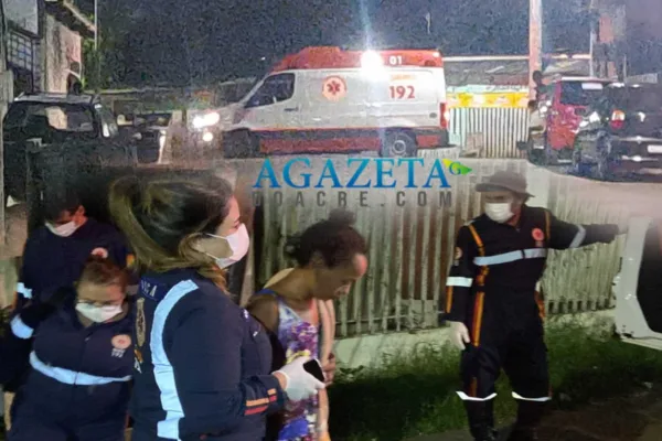 Mulher é esfaqueada por 'amiga' após desentendimento em Rio Branco