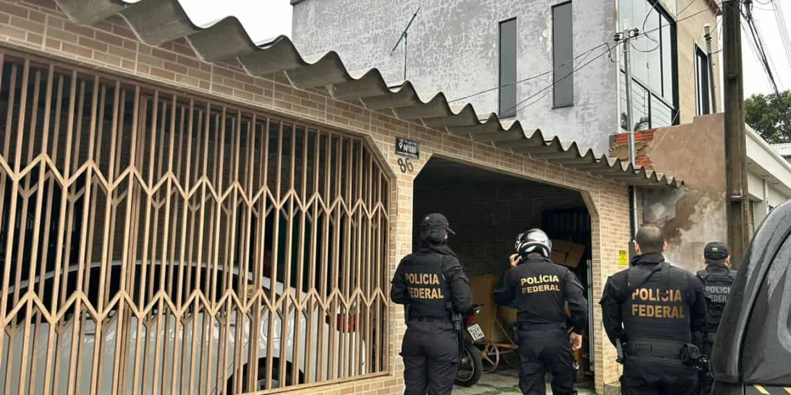 PF cumpre 14 mandados no Acre em operação contra grupo suspeito de tráfico de drogas e lavagem de dinheiro