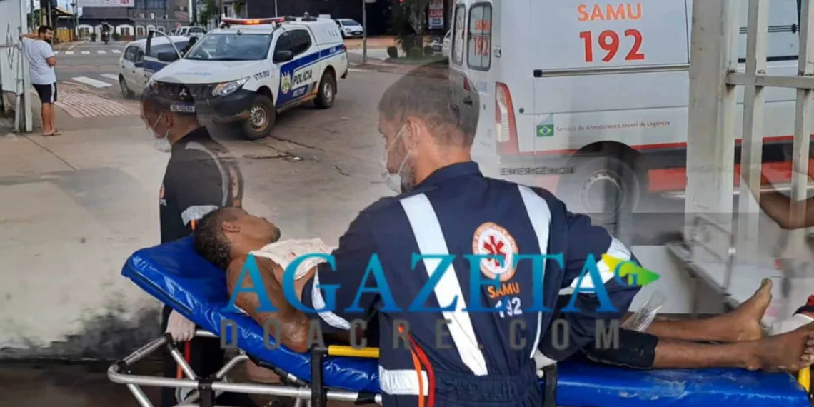 Jovem aponta arma para polícia em abordagem e é alvejado; estado de saúde é gravíssimo