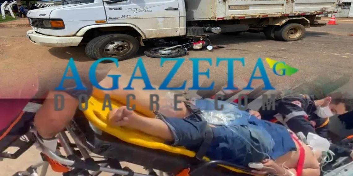 Motoboy fica gravemente ferido após colisão com caçamba; motorista foge sem prestar socorro