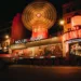 Como ir vestido para o Moulin Rouge?