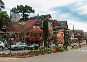 Gramado, Rio Grande do Sul, Brasil
© Yeuxpapilon/