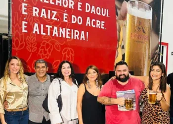 A empresa Altaneira proporcionou um tour cervejeiro em sua fábrica, no Parque Industrial da cidade
