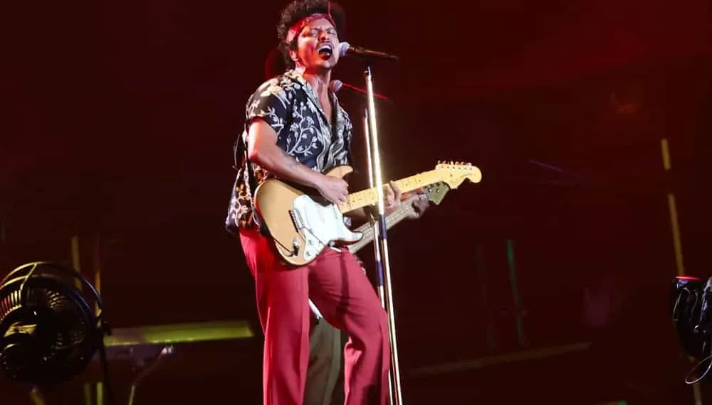 Bruno Mars no The Town — Foto: Brazil News/Manu Scarpa