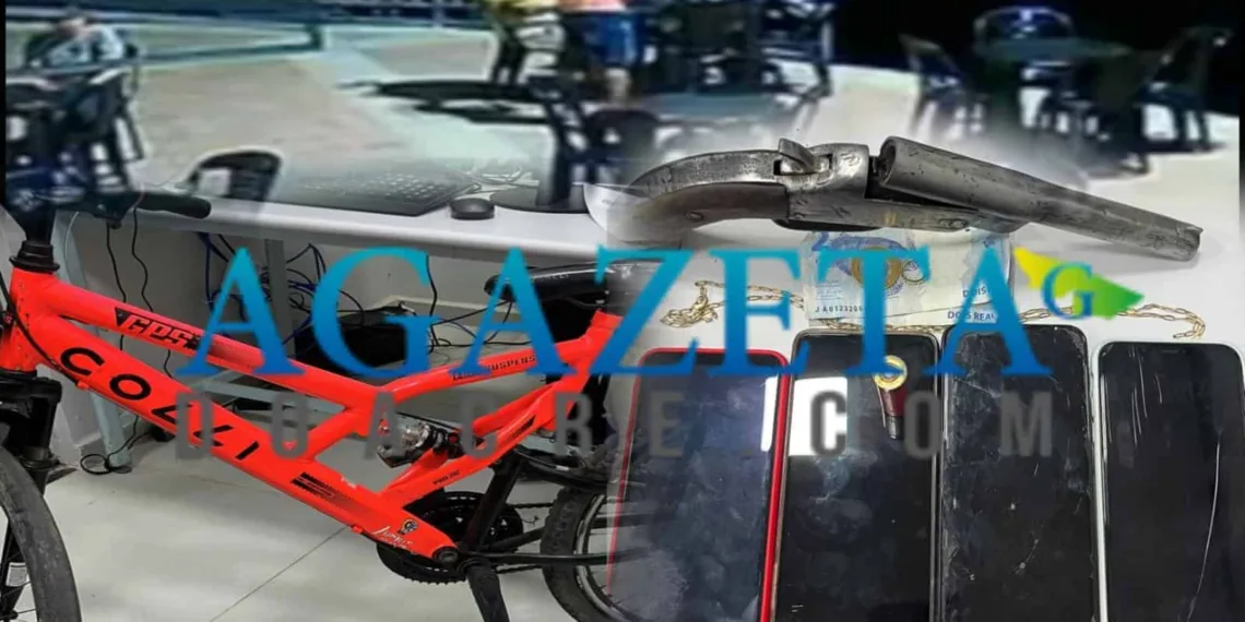 Adolescente que realizava assaltos no Mercado Velho aponta arma para policiais e é apreendido