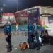 Motociclista colide em traseira de ônibus e tem com fratura exposta grave