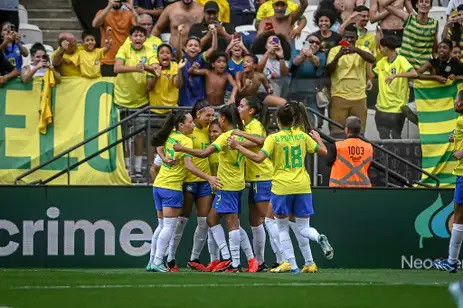 Seleção Feminina de futebol: A Copa do Mundo de 2027 deve reunir 32 seleções, que se enfrentarão entre os meses de junho e julho.  - NAYRA HALM