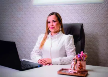 Reumatologista Emanuele Kawada atua na Fundação Hospital Estadual do Acre (Fundhacre). Foto: Arquivo Pessoal