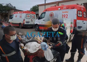 Homem é agredido em via pública e dá entrada no PS em estado grave