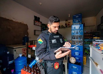 Oito são presos e R$ 50 mil em dinheiro são apreendidos em operação contra o crime organizado no Acre