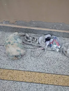 Doze detentos tentam fugir do presídio de Cruzeiro do Sul; veja as imagens 1 Doze detentos tentam fugir do presídio de Cruzeiro do Sul; veja as imagens