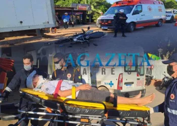 Jovem que dirigia em alta velocidade se choca contra caminhão e vai parar no PS de Rio Branco