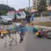 Colisão entre carro e moto deixa motociclista com dedo do pé dilacerado