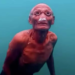 Santarawi Lalisan, de 85 anos, membro dos Badjao, das Filipinas — Foto: Reprodução/YouTube