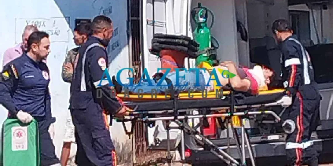 Motoboy fica gravemente ferido em colisão no Calafate